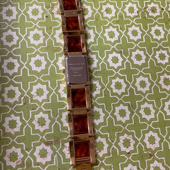 JOAN RIVERS CLASSICS VTG POLISHED GOLDTONE 21MM FAUX TORTOISE SHELL WATCH EUC - Picture 10 of 11